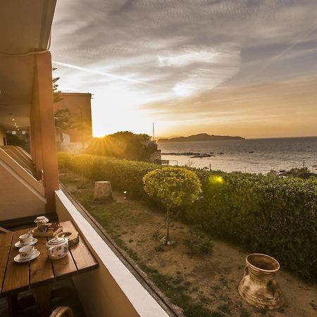 Villa Georgia Apartments & Suites คาลามากี ภายนอก รูปภาพ