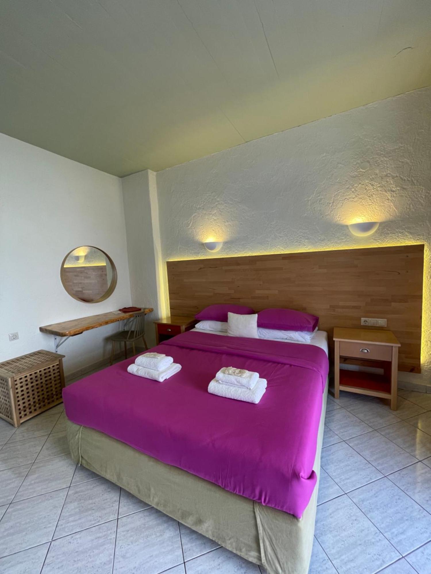 Villa Georgia Apartments & Suites คาลามากี ห้อง รูปภาพ