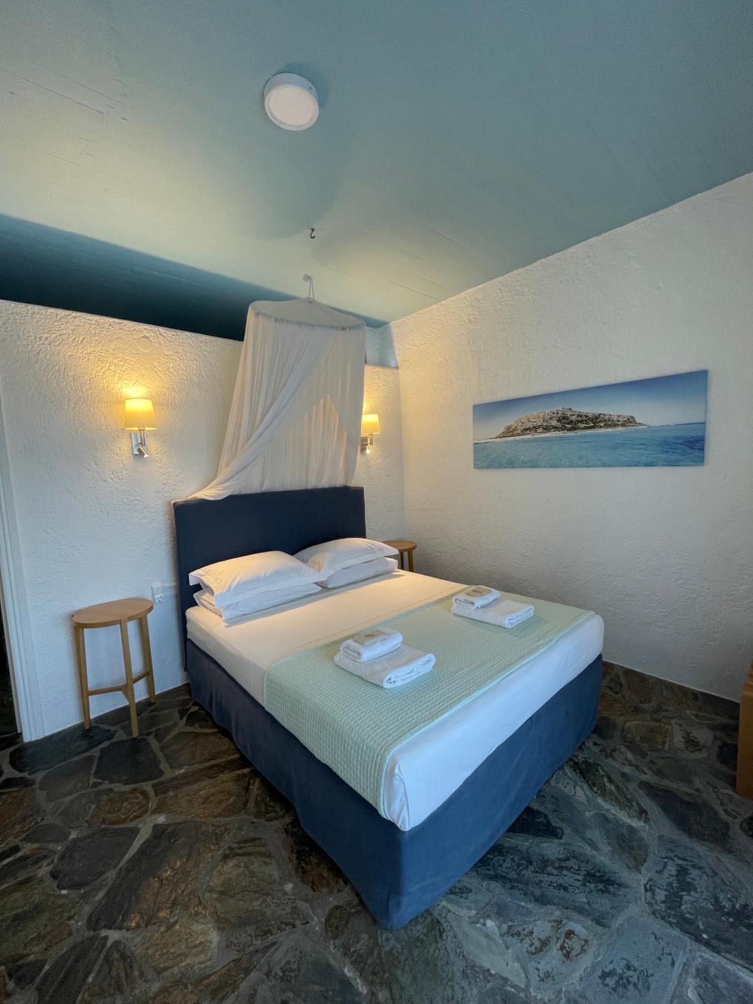 Villa Georgia Apartments & Suites คาลามากี ห้อง รูปภาพ