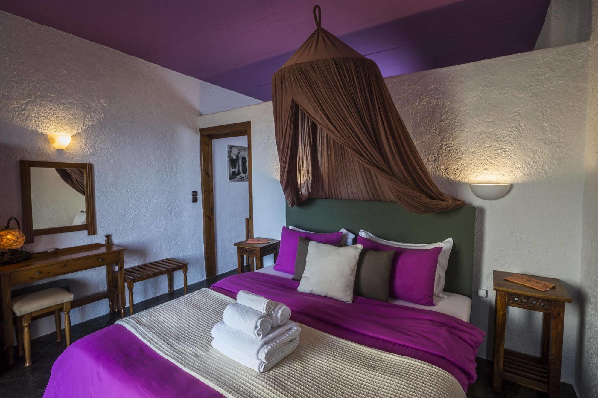 Villa Georgia Apartments & Suites คาลามากี ภายนอก รูปภาพ