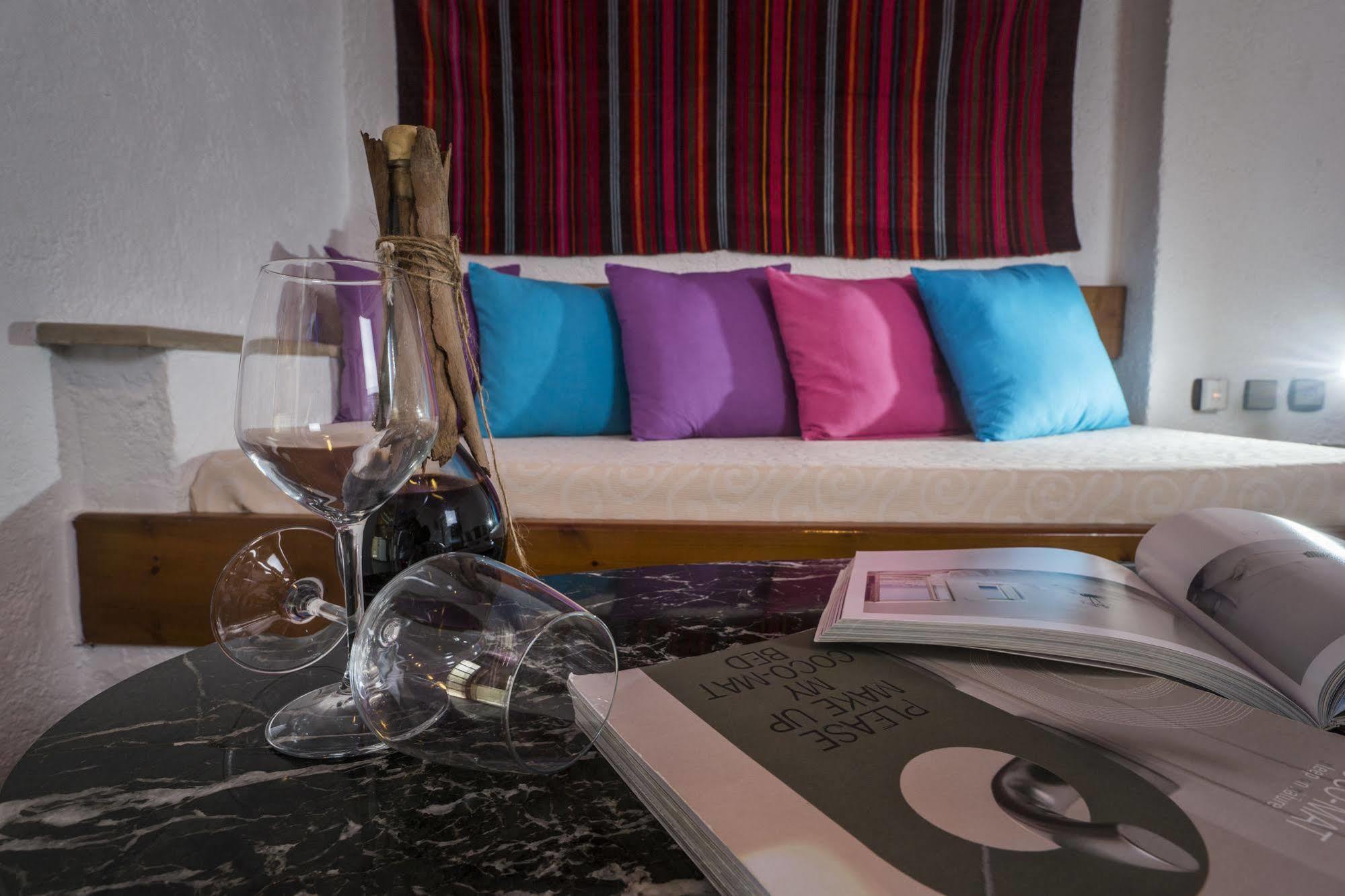 Villa Georgia Apartments & Suites คาลามากี ภายนอก รูปภาพ